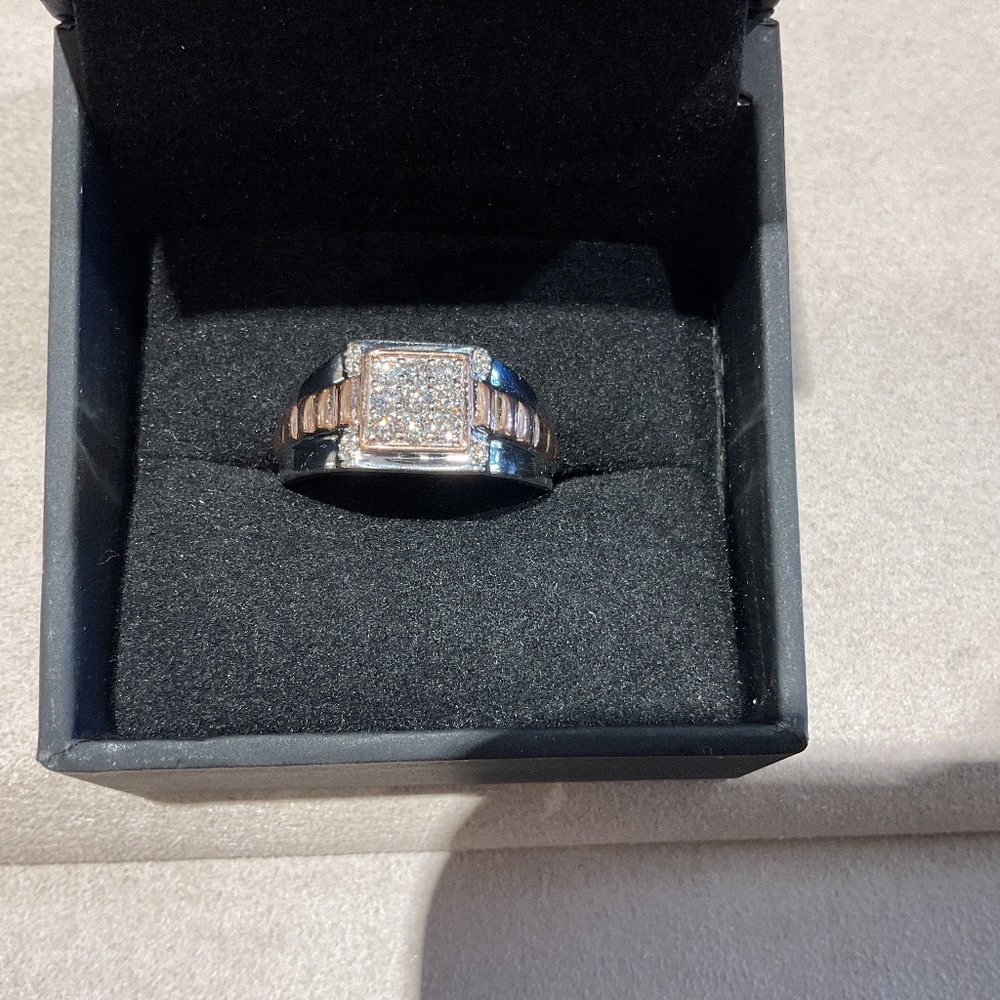 Men’s 1/2ct Diamond 10K Two-toned Rose & White Gold Band